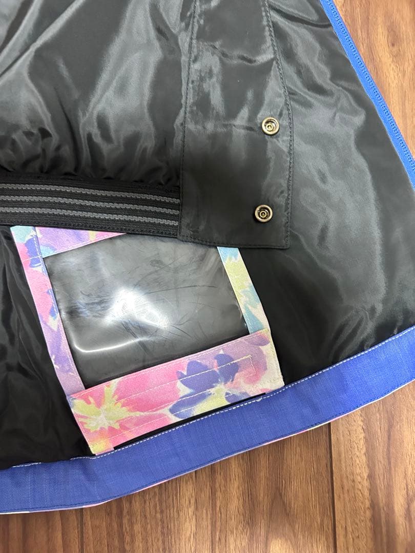 新品　PHENIX フェニックス　レディース スキーウェア２点セット　M