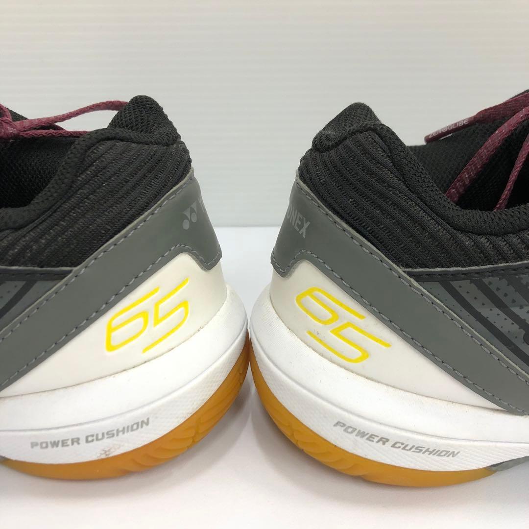 knmen150-0525 YONEX バトミントンシューズ 26.5㎝