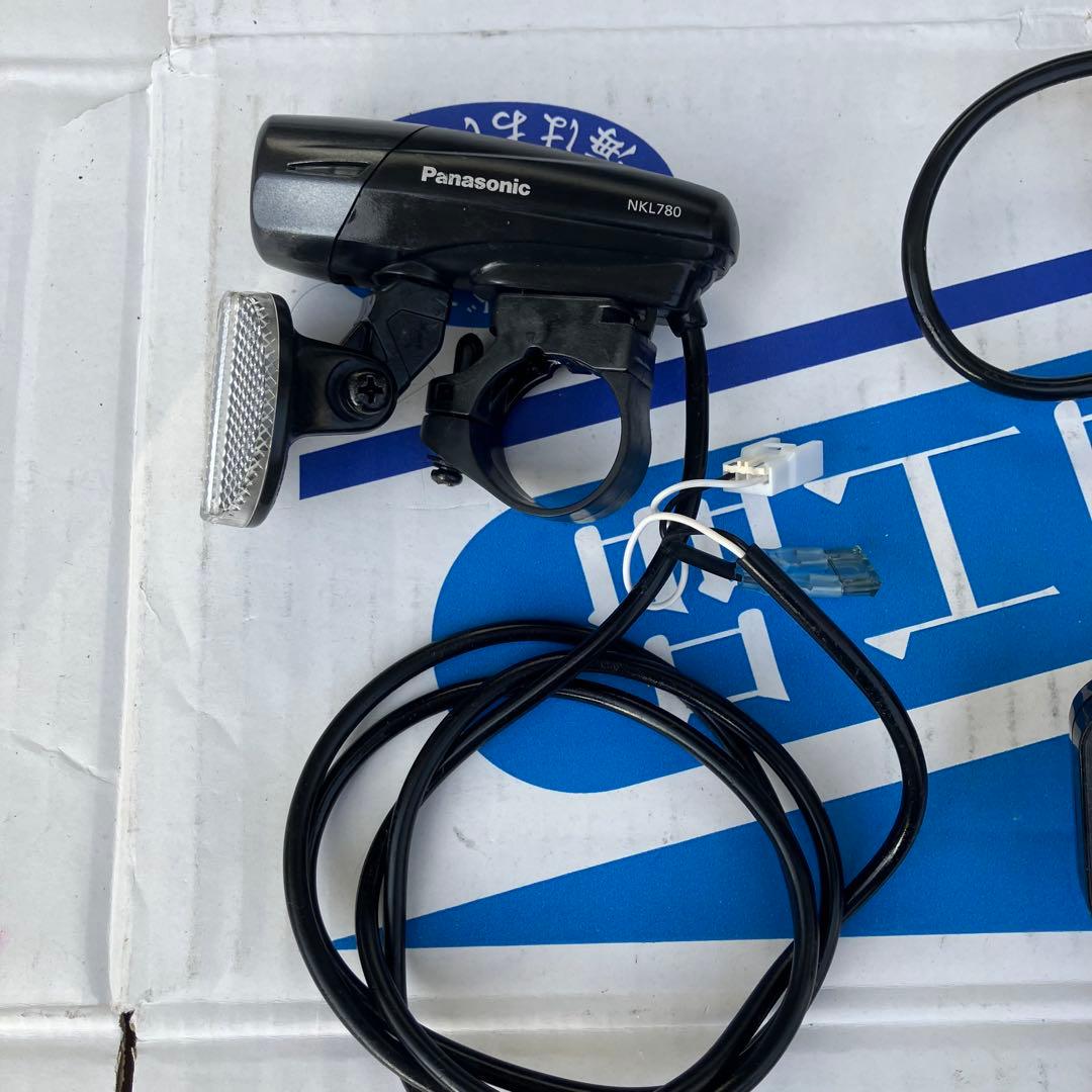 Panasonic 自転車用ライト NKL780と手元スイッチとセンサー線の3点