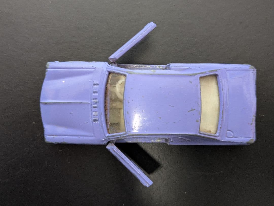 トミカ No.21 日産スカイライン HT2000GT