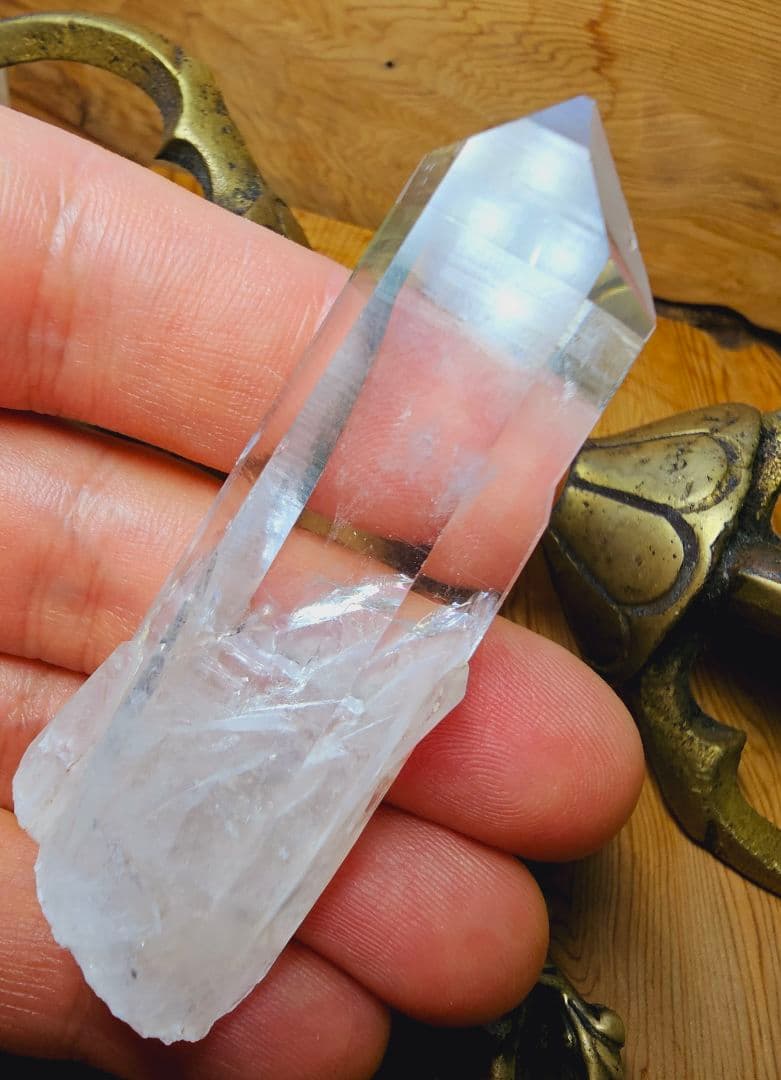 虹入り‼️ヒマラヤのレムリアン水晶 マカルー産