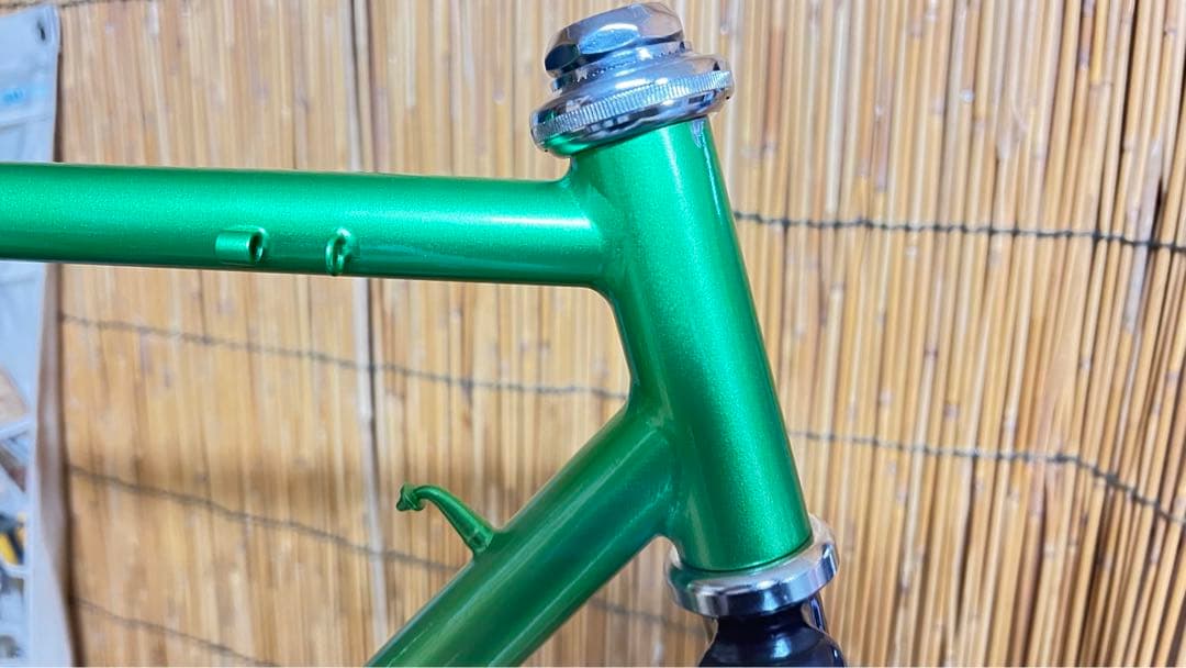 ラグレスランドナーフレームになります。