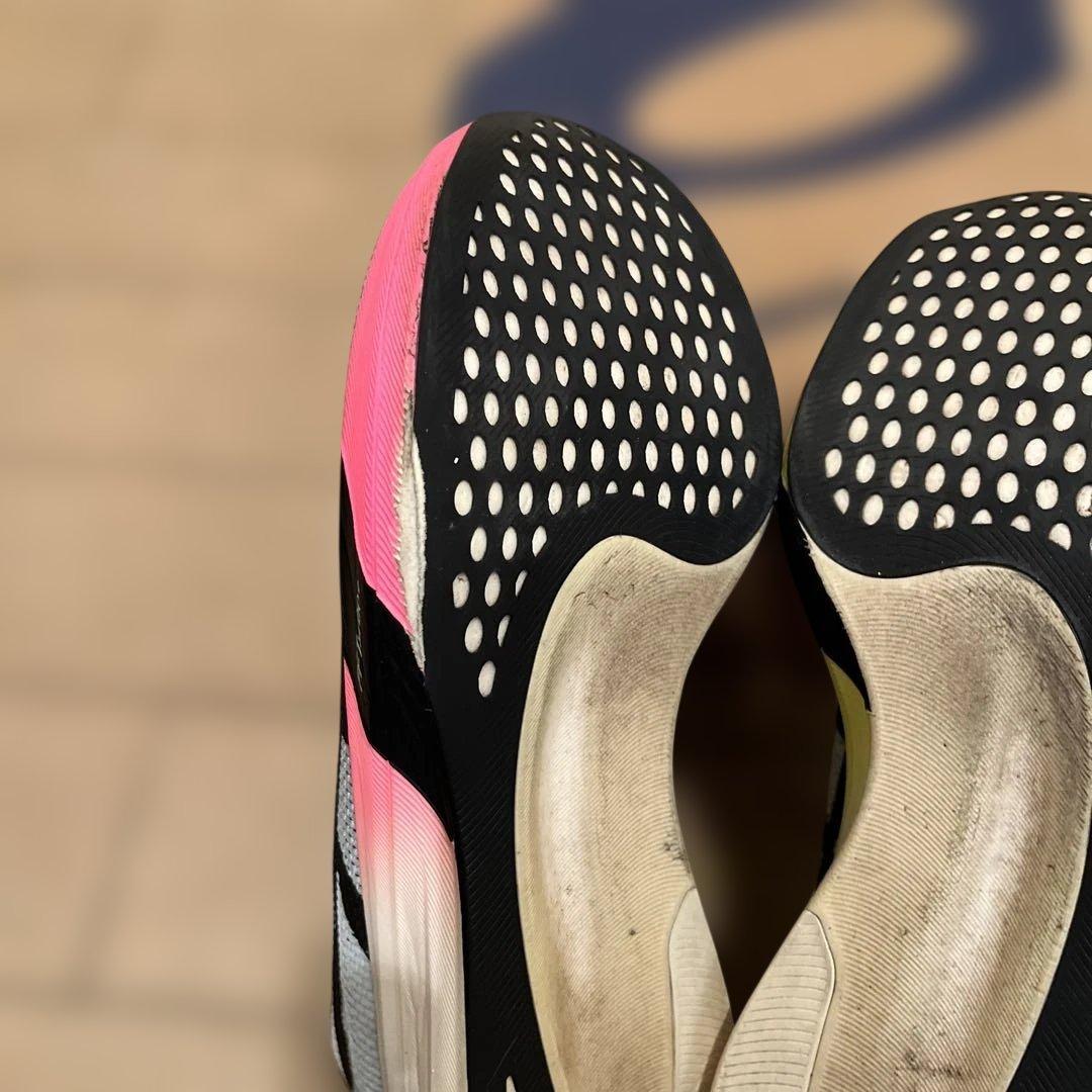 ASICS メタスピードエッジパリ　27㎝