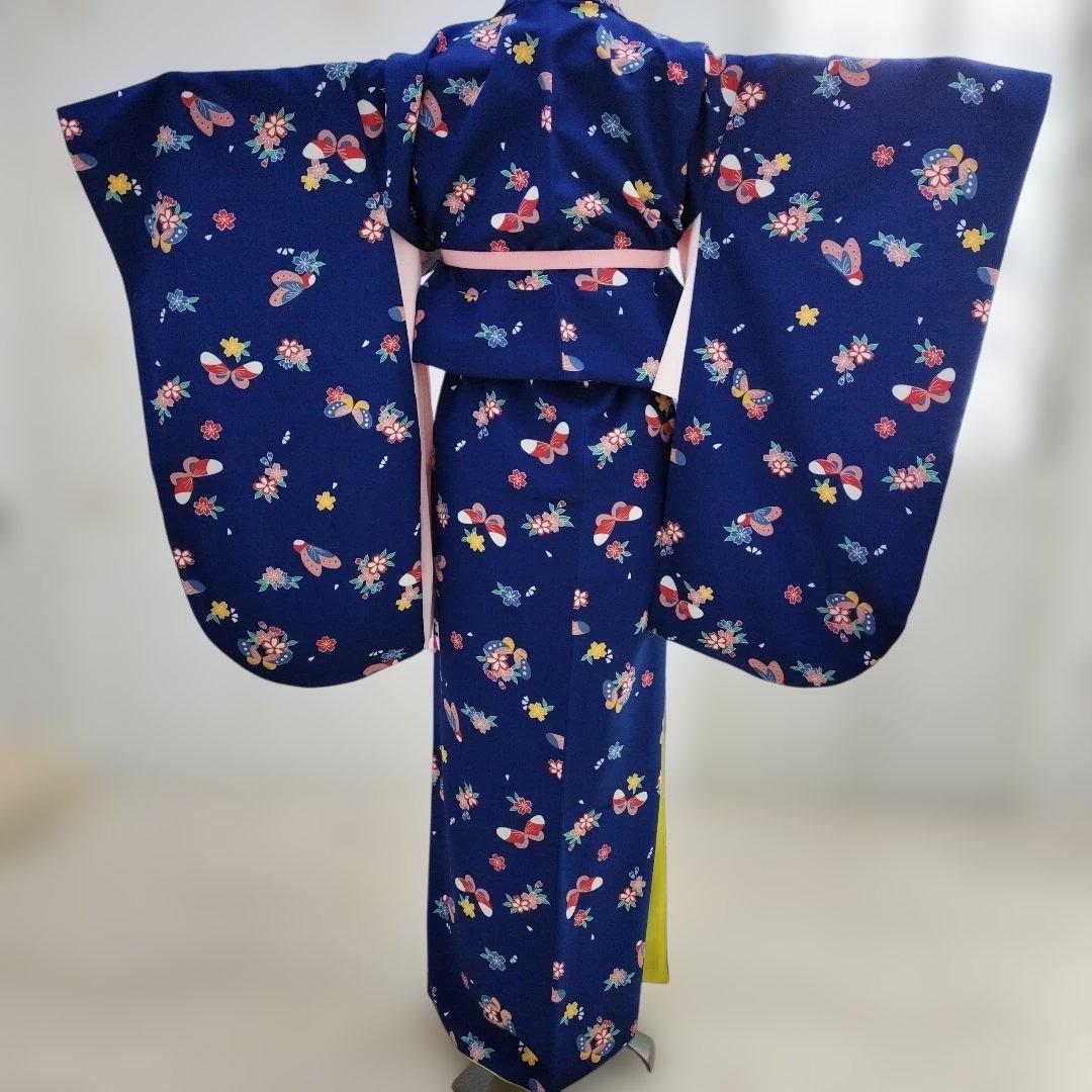 13歳用？　お着物　蝶柄　青
