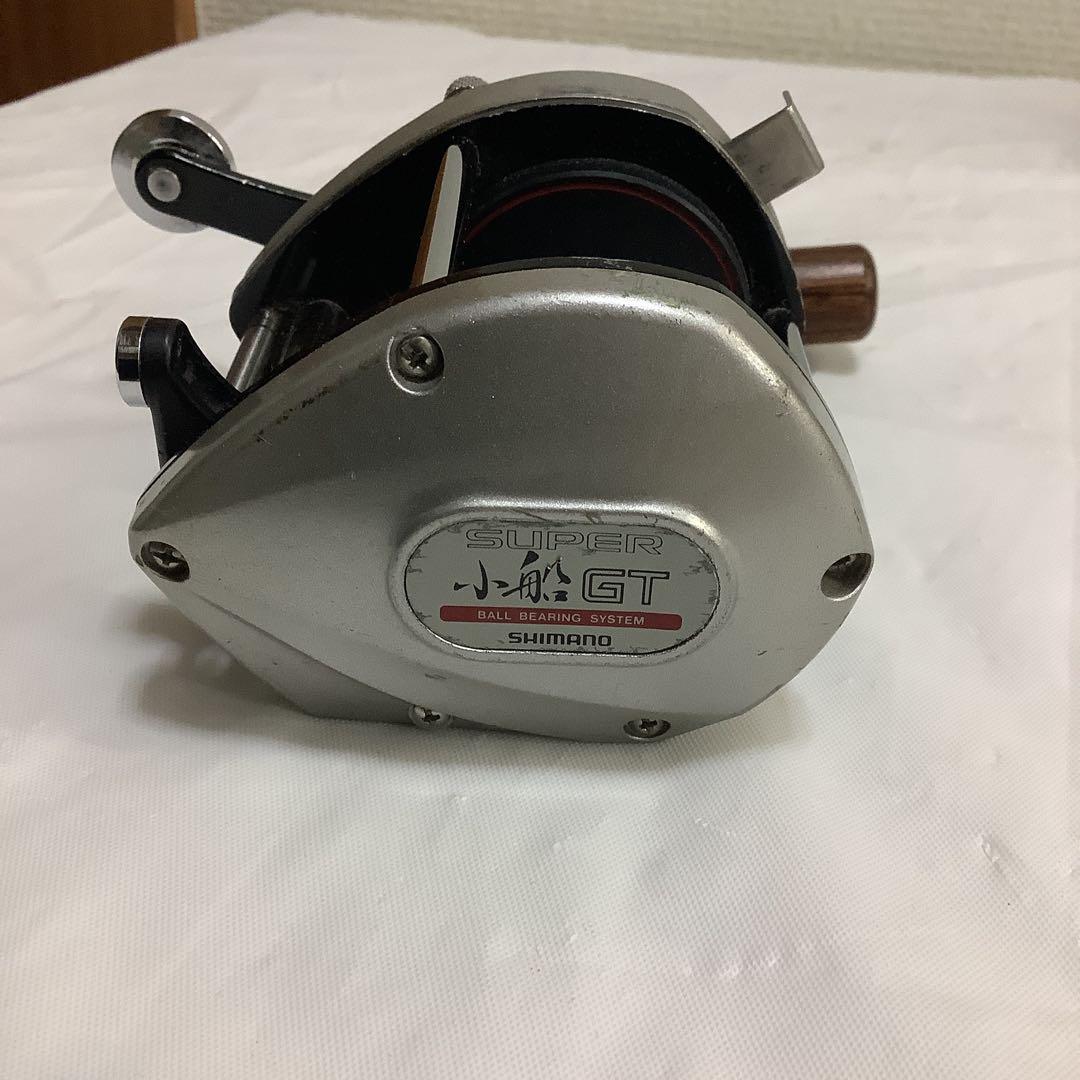 8128⑥スピニングリール 中古　3種類　まとめ売り