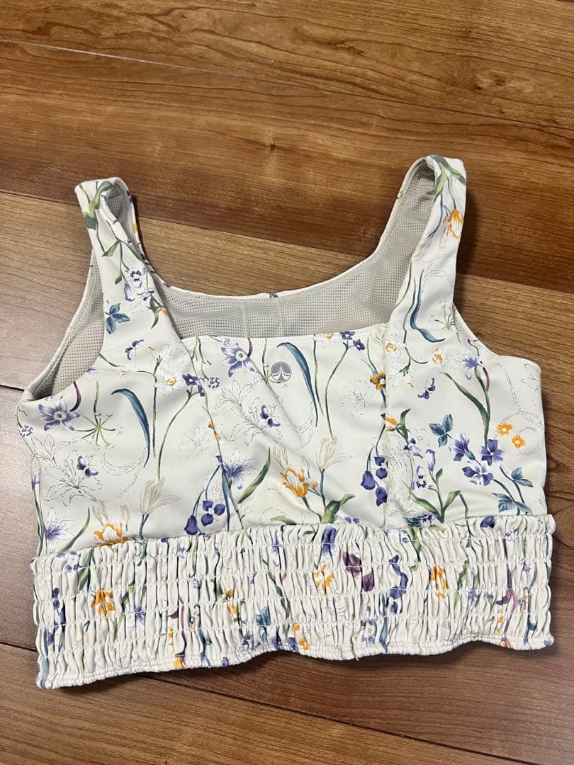 SUKALA ヨガウェア ブラトップ レギンス　ボタニカルシャーリング