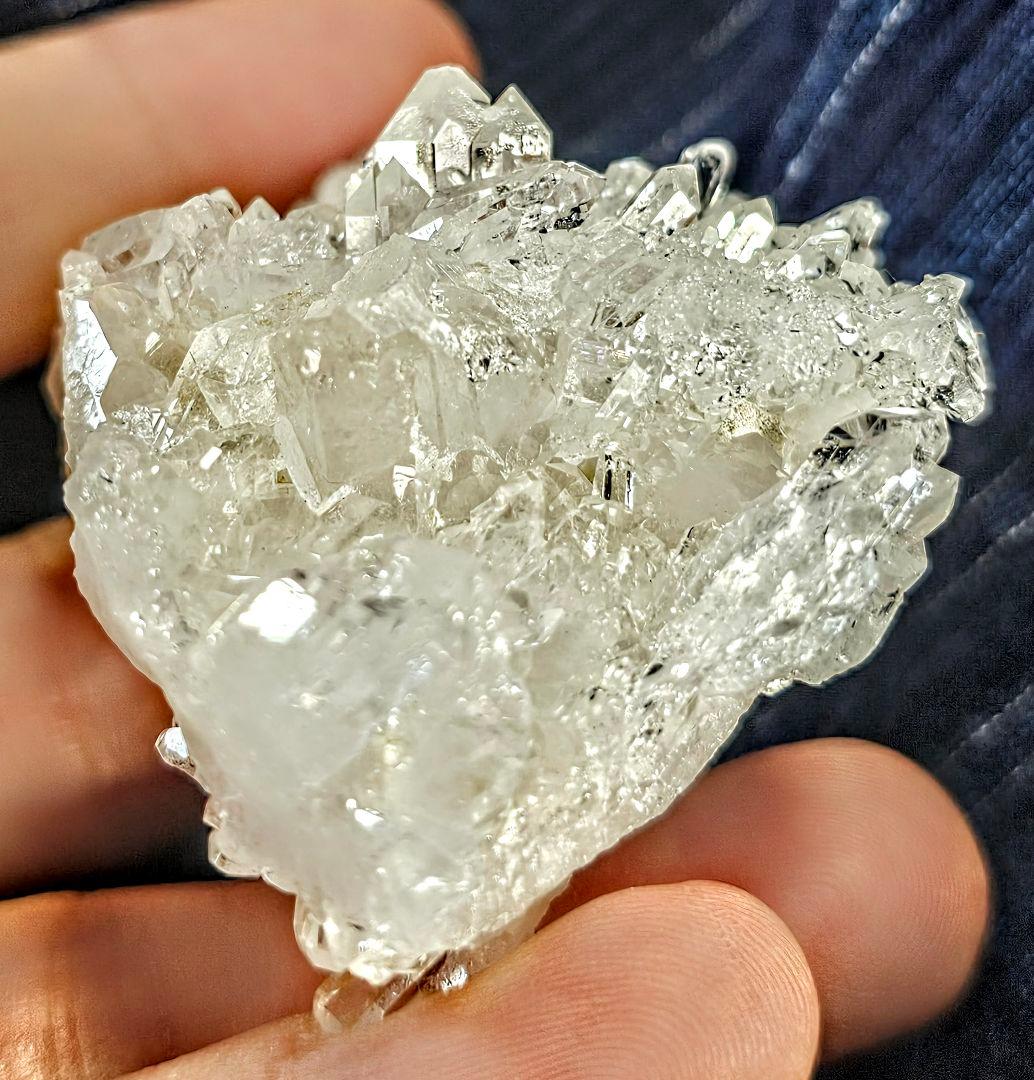 SSS級‼️龍穴あり‼️幻のゼッカデソーザ産水晶クラスター