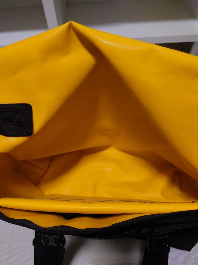 未使用級Under The Weatherアンダーザウェザーメッセンジャーバッグ