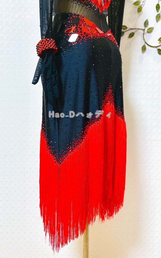 新品★ラテンドレス★SM〜M★社交ダンス★フリンジ★競技会★赤黒