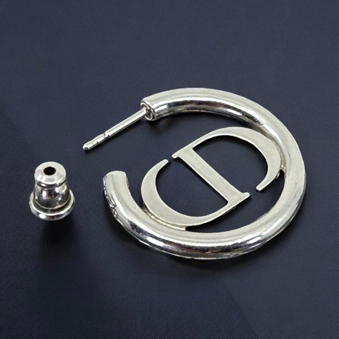 【美品】ディオール　モンテーニュ　ピアス　CD フープ　ロゴ　片耳　シルバー専用