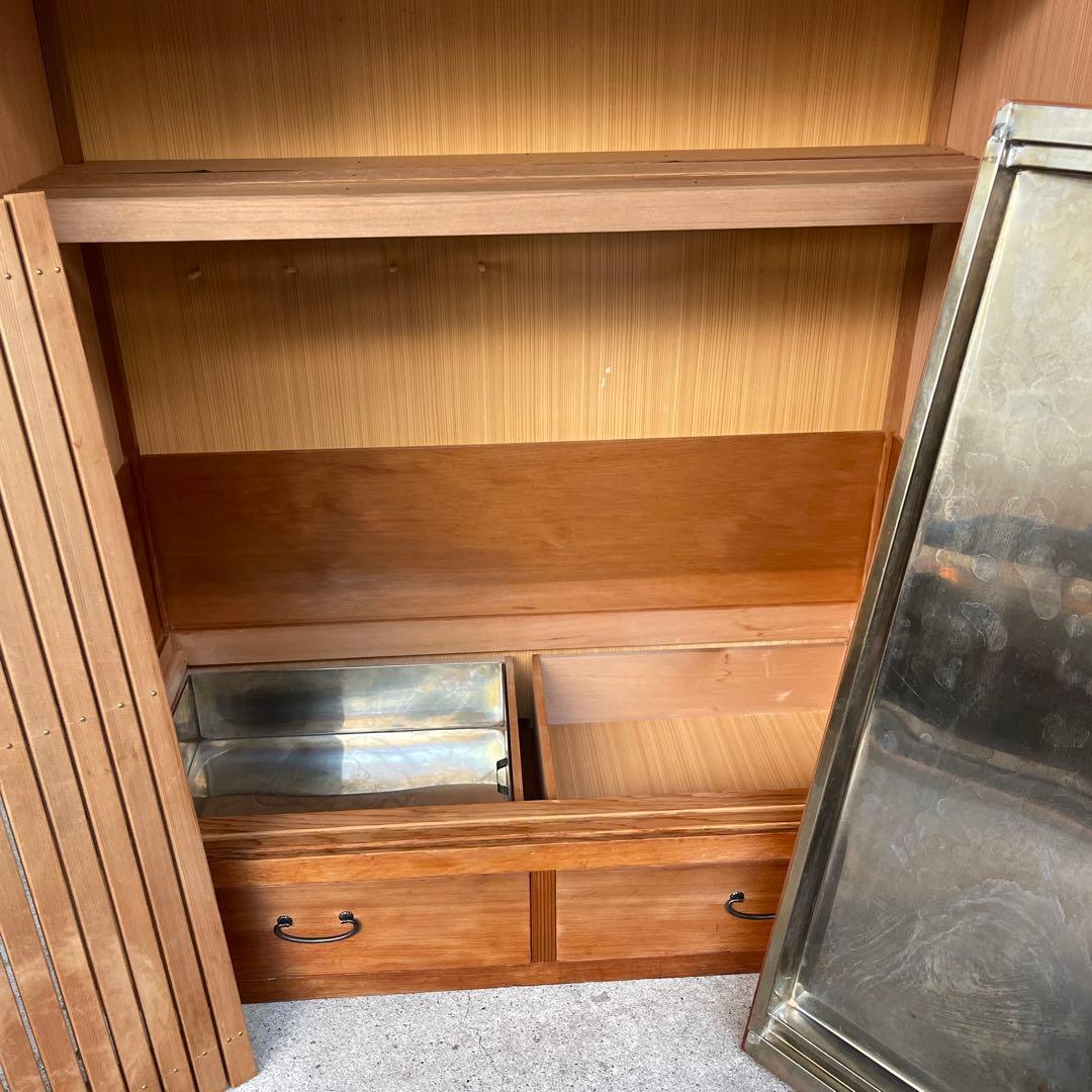 置水屋　茶道具　茶箪笥　茶棚