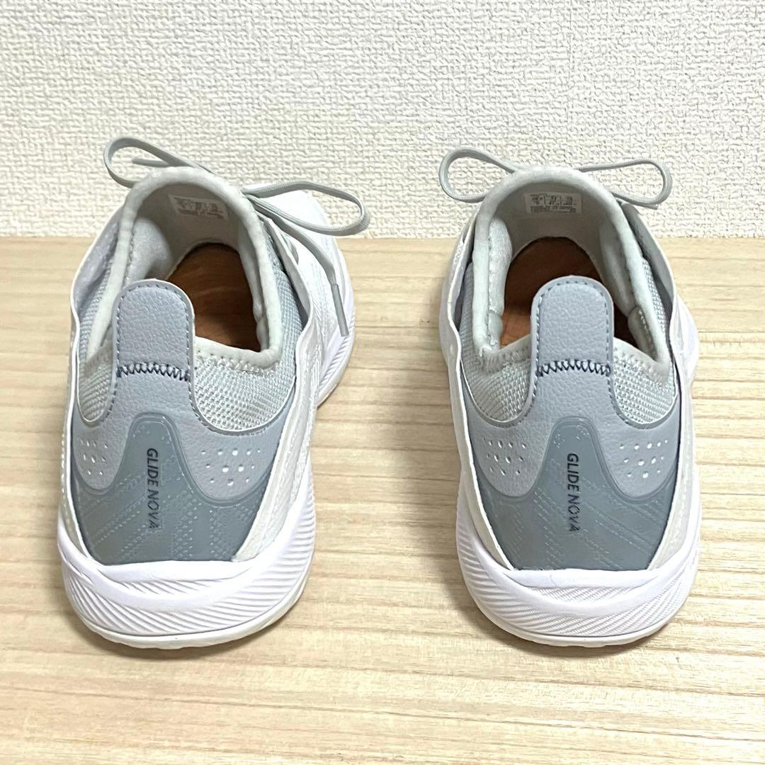 美品 ASICS GLIDE NOVA FF3 ホワイト 28cm