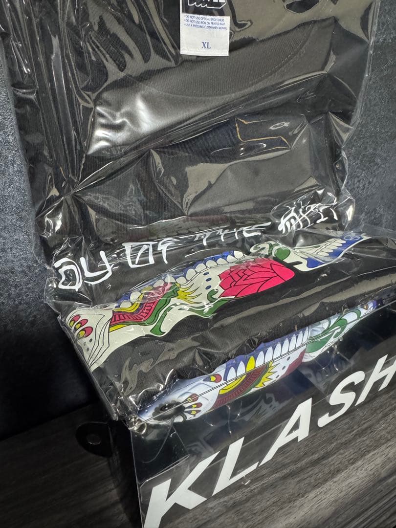 【新品未使用未開封】クラッシュ9 タコバイツオリカラTシャツセット