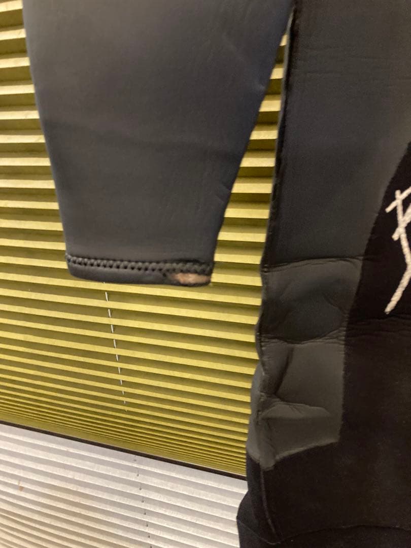 セミドライスーツ　ウェットスーツSUSSEXグレー/ブラック格安中古品　メンズ