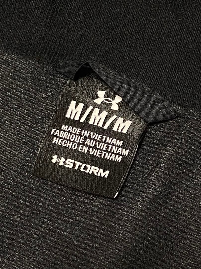 アンダーアーマー　ロング ベンチコート　ジャケット　1388242 2025 黒