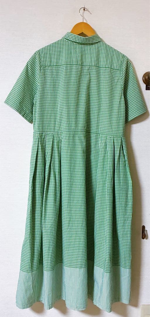 サニークラウズ/フェリシモ ｐｏｎさんのキュウリ色ギンガムワンピース (完売品)