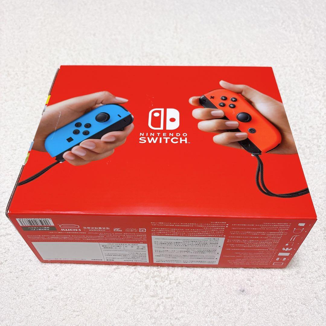 【aiNino♡ページ】任天堂Switch 本体 青/赤