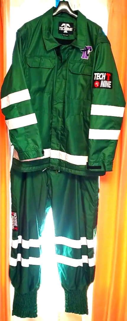 TECHNINE 緑 スキーウェア ジャケットパンツセット