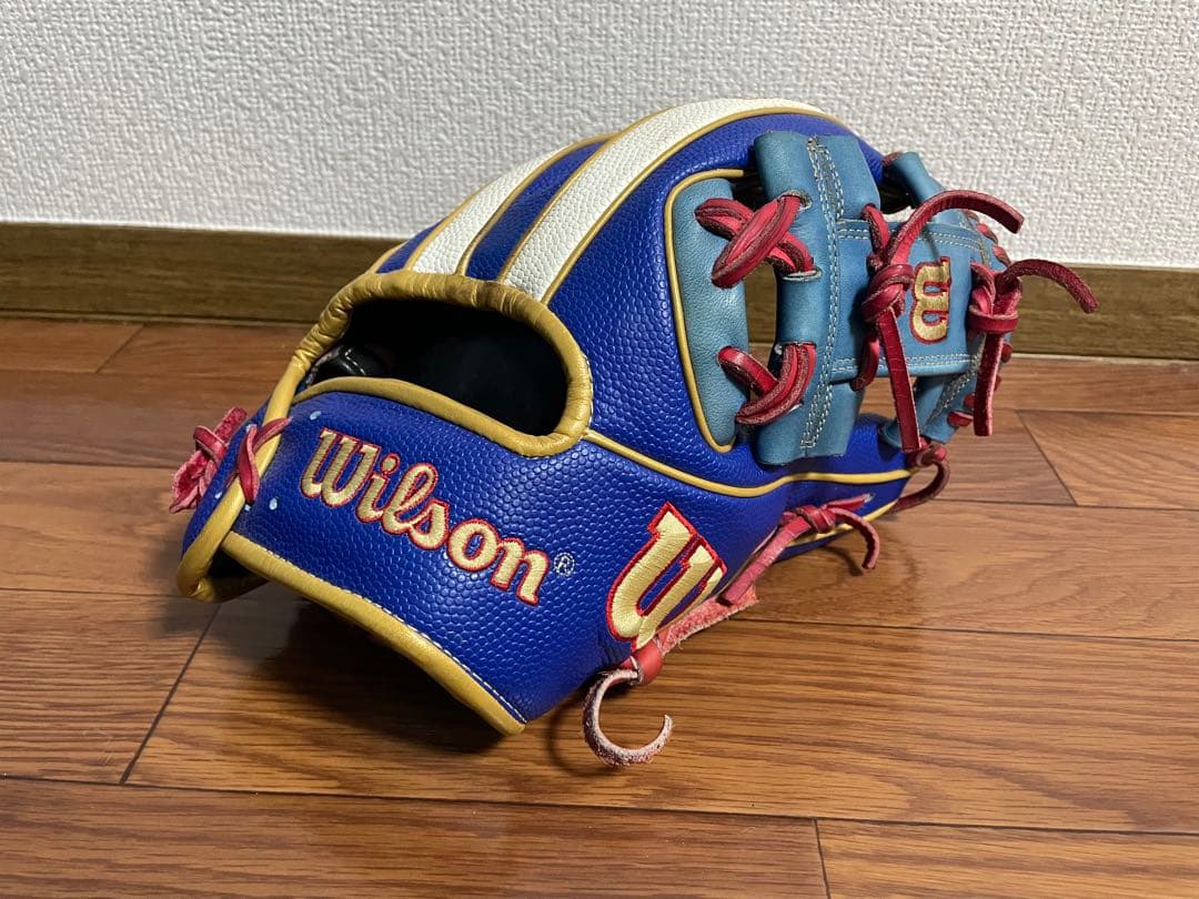 ワ*ク様 今月まで！【超激レア！発売即完売】Wilson A2K ムーキーベッツ