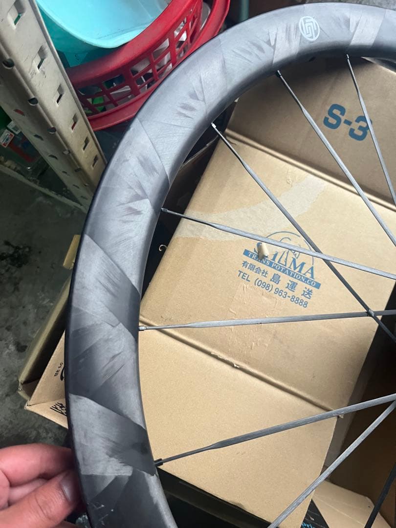 爆*履様 MEGA カーボンホイール 完組