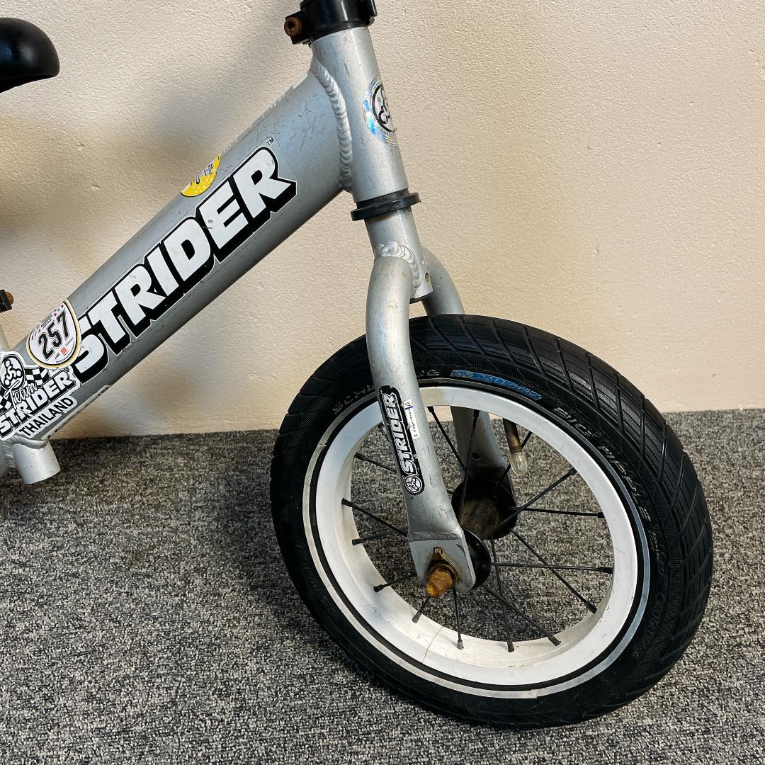 STRIDER PRO バランスバイク 12インチ シルバー カスタムハンドル
