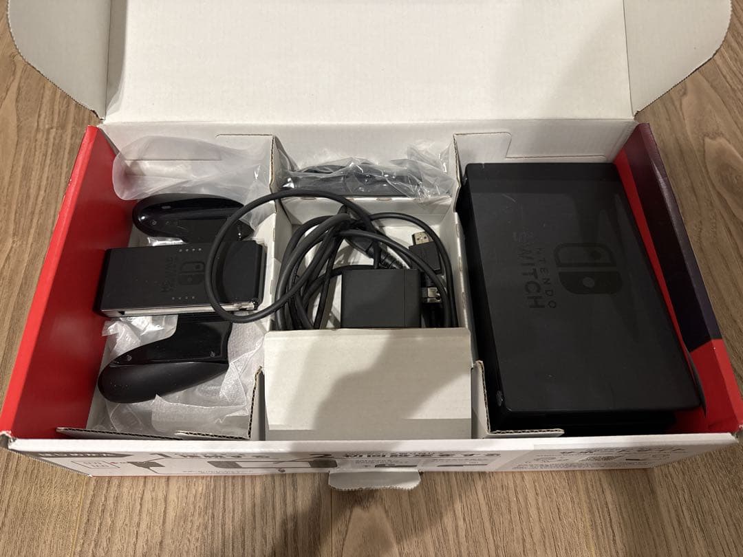 Nintendo Switch 本体 グレー ケース付き