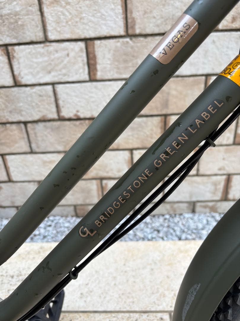 BRIDGESTONE VEGAS カーキ