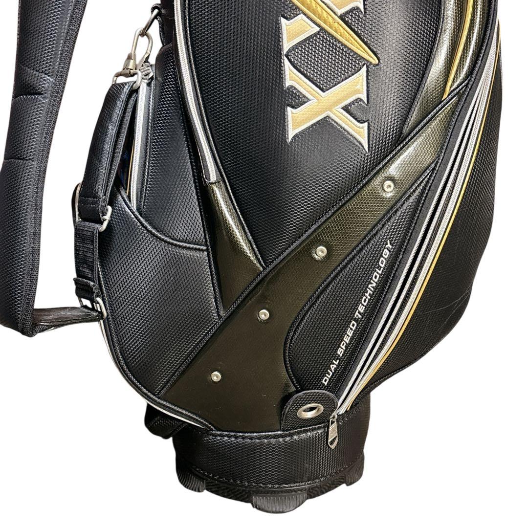 ゼクシオ XXIO キャディバッグ 黒金 カート式 軽量 高級感