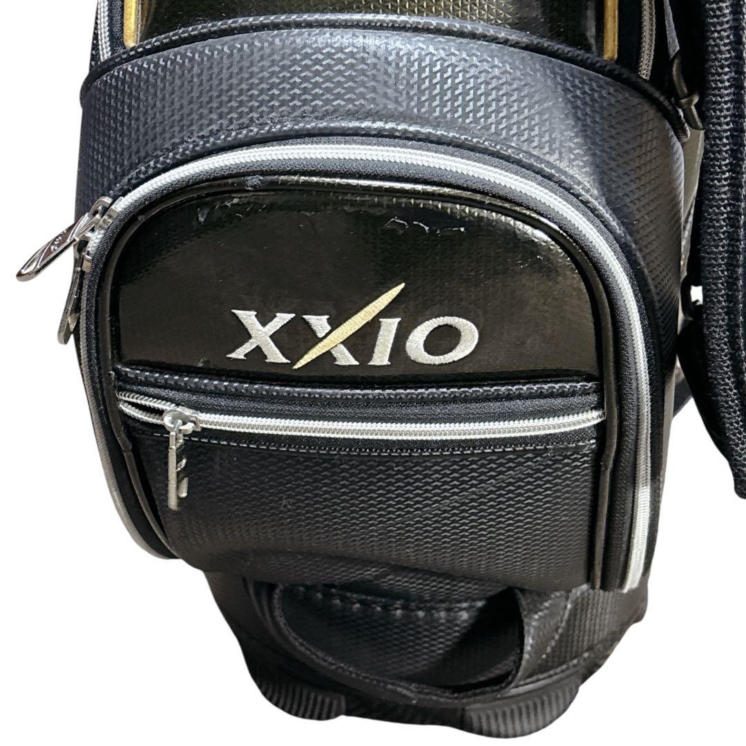 ゼクシオ XXIO キャディバッグ 黒金 カート式 軽量 高級感