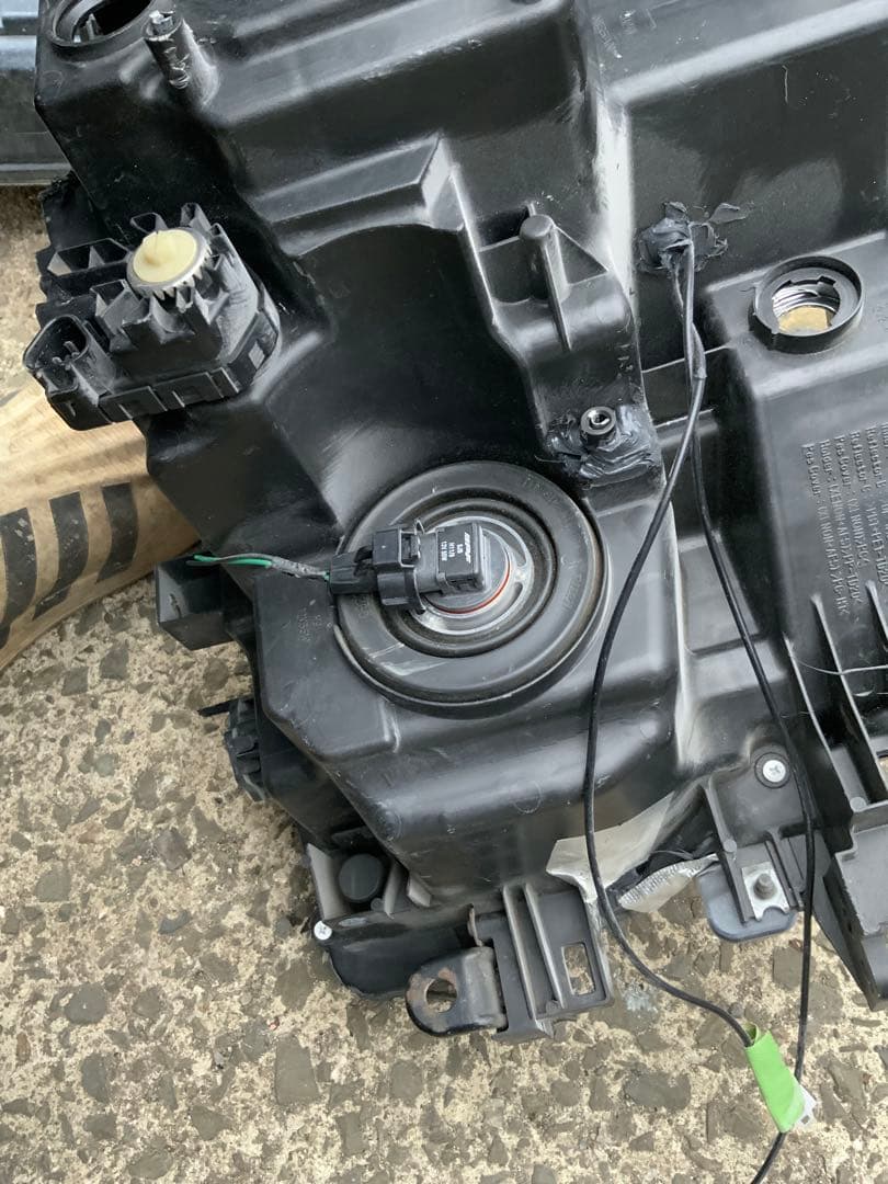 ニッサン　エルグランド　TE52　ヘッドライト　左右セット