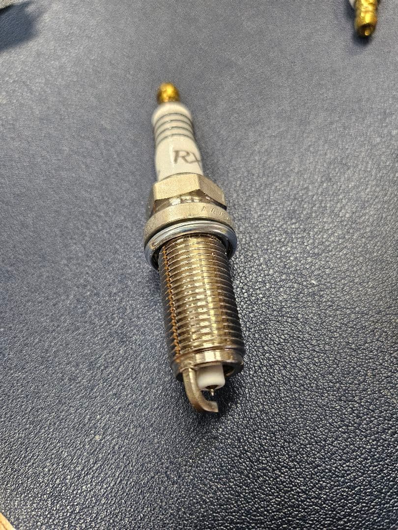 NGK LFR6ARX-11P 95515 RX　スパーク　プラグ 　プレミアム