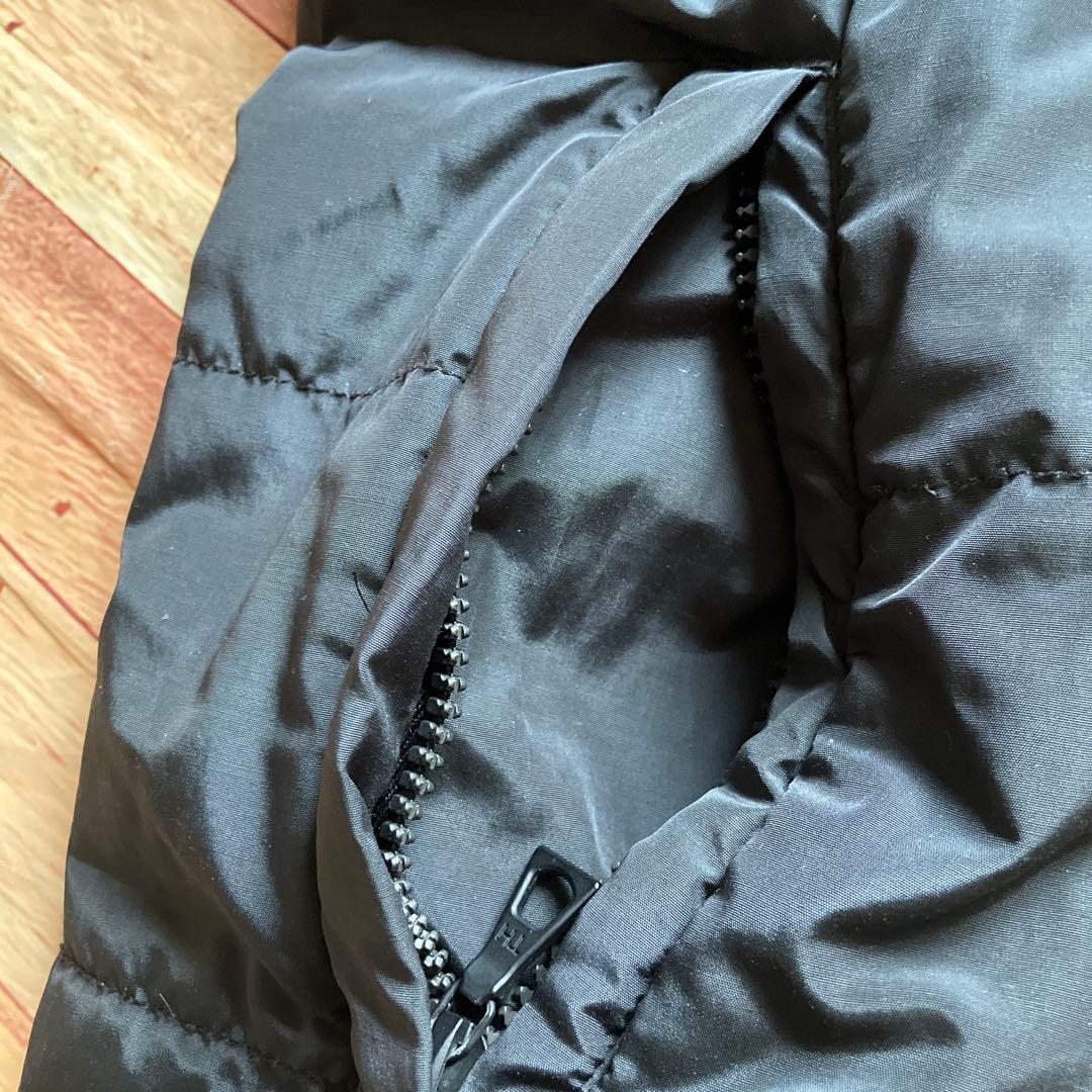 トミーヒルフィガー　中綿ベスト　Sサイズ　ブラック　軽量防寒　 Wジップアップ