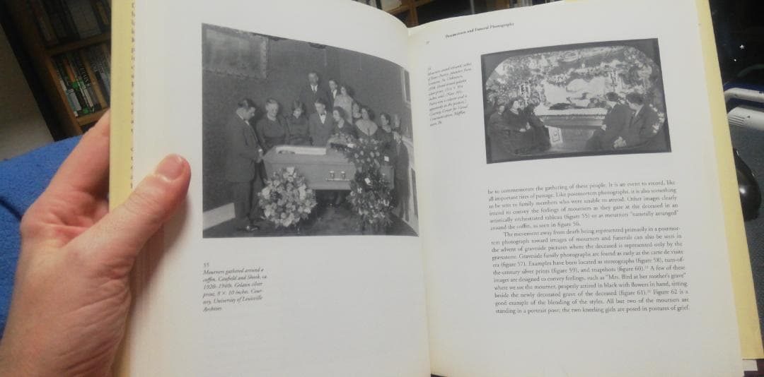 洋書 Secure the Shadow: Death and Photography