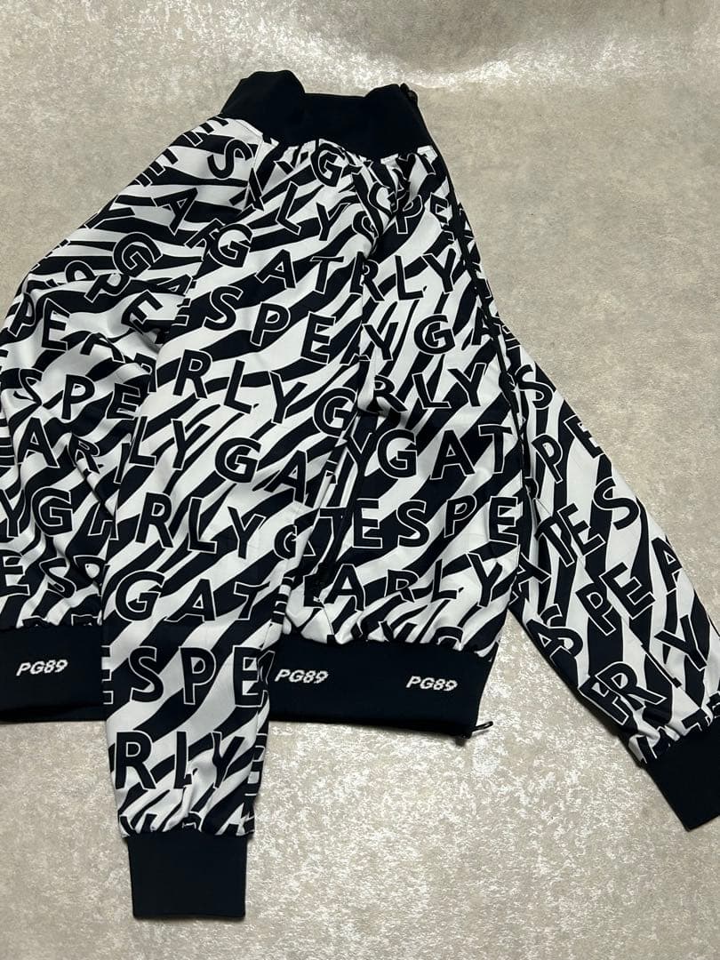 未使用 パーリーゲイツ　アウター　蓄熱ジップアップジャケット　スニード