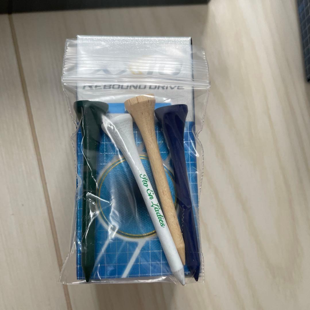 XXIO Rebound Drive ゴルフボール 4個セット