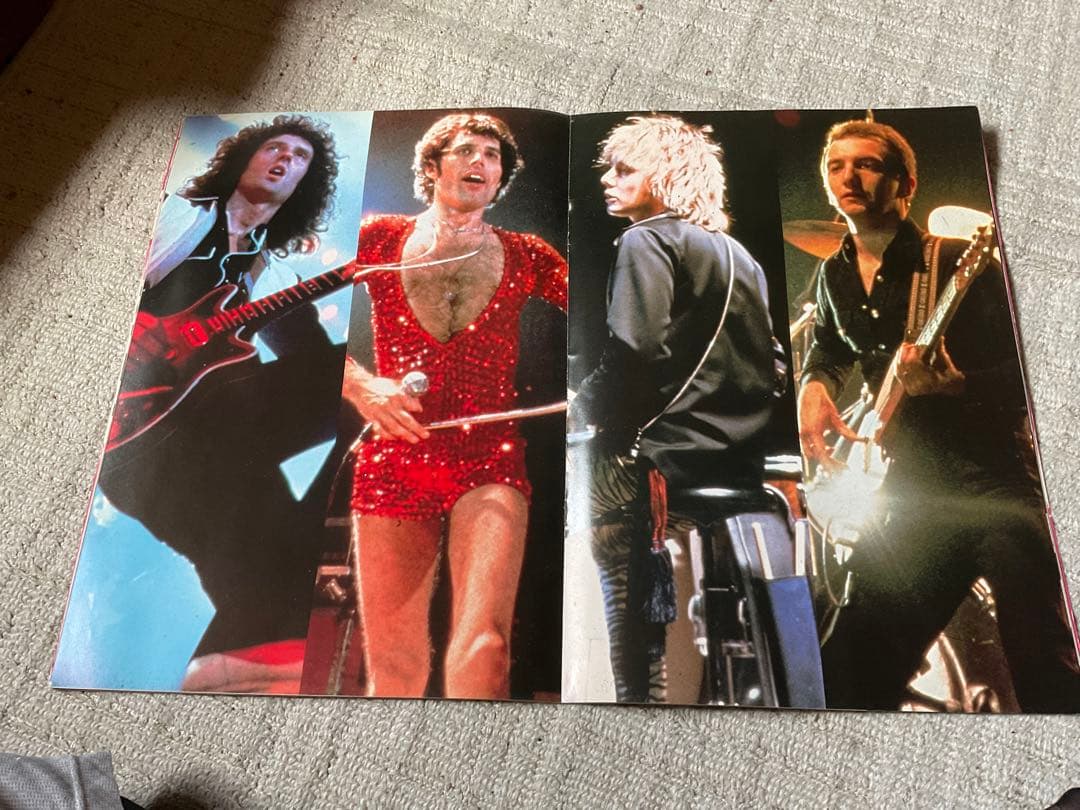QUEEN／JAPANツアー。1979。パンフレット【クイーンジャパンツアー】。