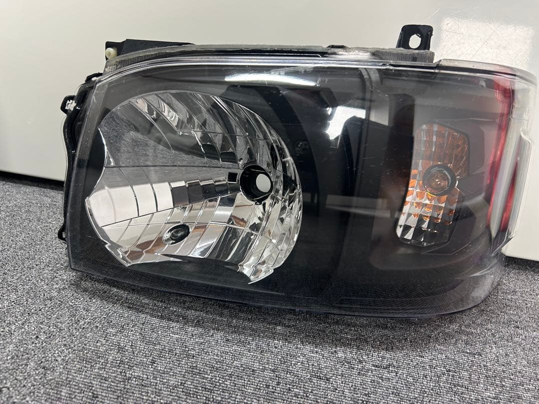 【デポ製】ハイエース用 1型2型 インナーブラック ヘッドライト