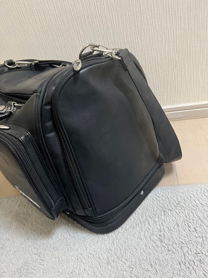 TaylorMade ゴルフバッグ 黒