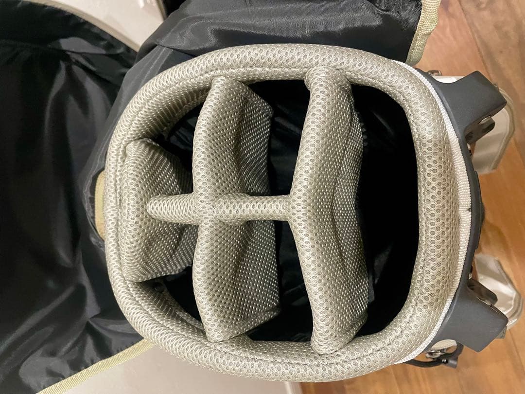 【新品】ブラッククローバー　キャディーバック　9.0型