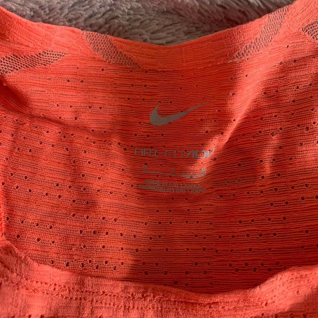 Nike Aero Swift メッシュタンクトップ