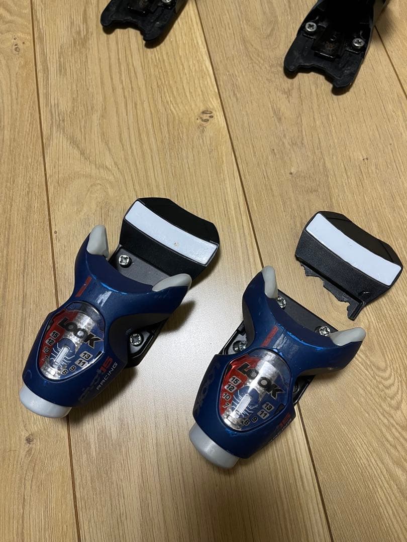 Look トゥー　Pivot 15 、ヒール　PX15 スキー ビンディング