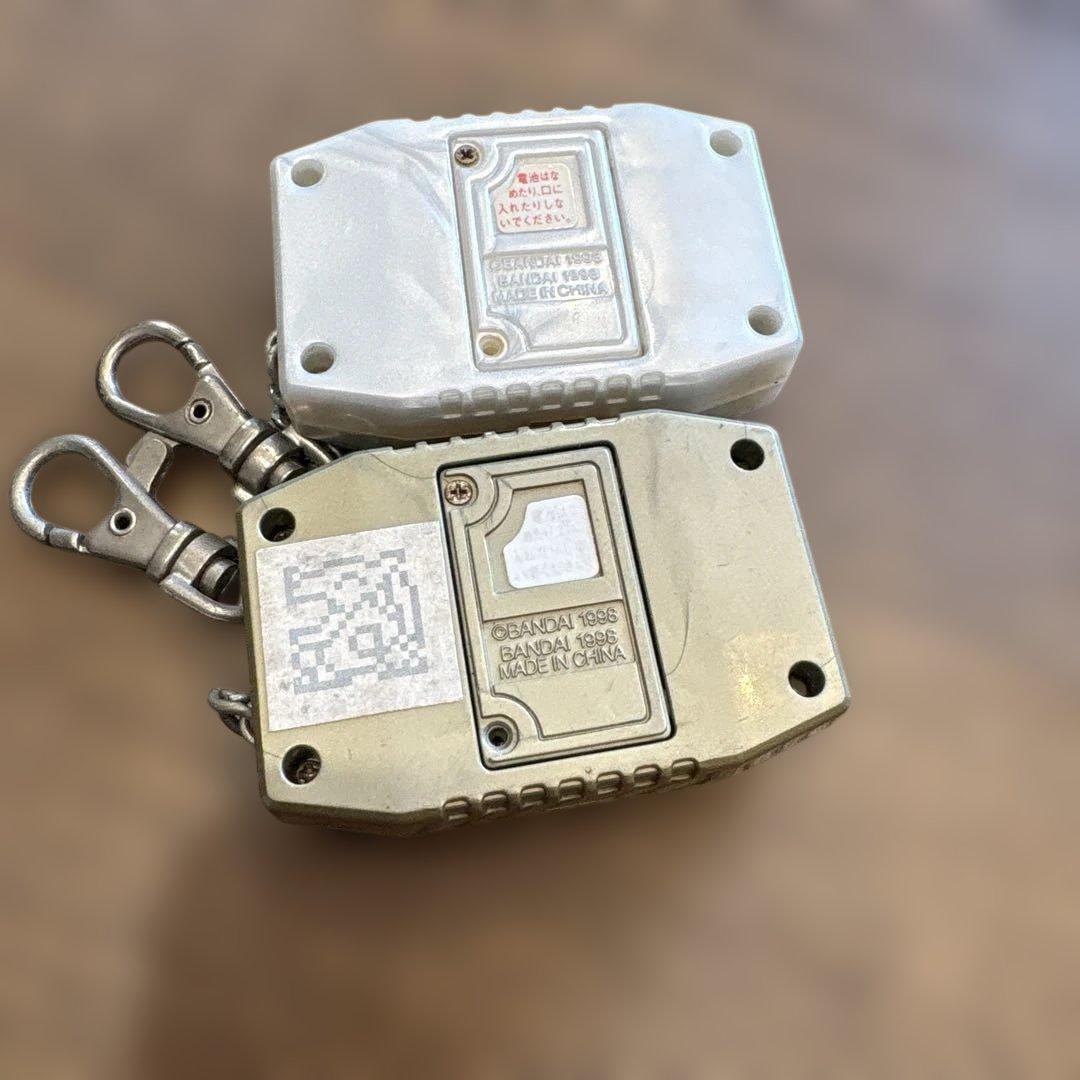 デジモンペンデュラム　1998 携帯　2個set 動作ok デジモン