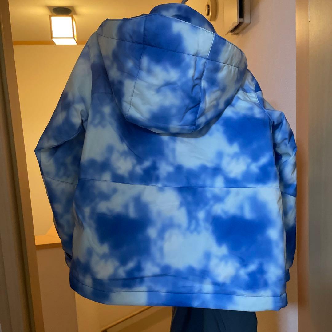 美品　スキーウェア上下セット、スノーブーツ付き22.5㎝