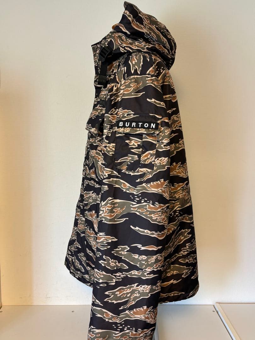 ボード/ウェア/バートン/迷彩/ジャケット/マウンパ/タイガーカモ/フーディ/L