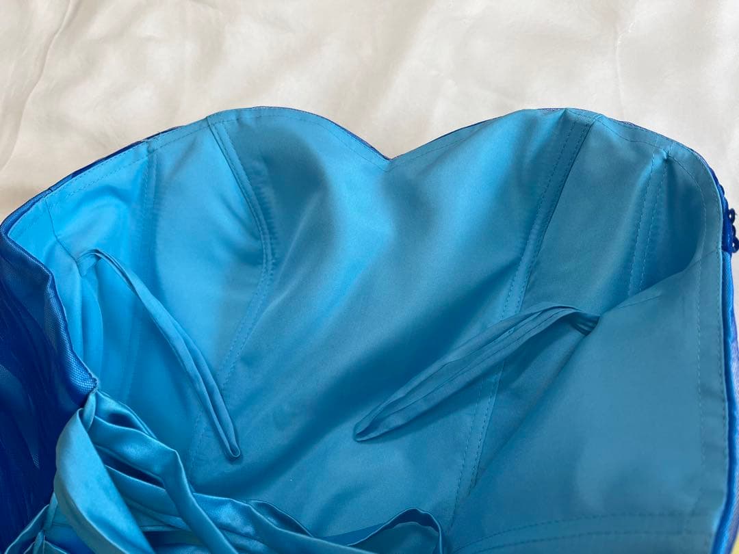 ビスチェ ドレス ( パーティードレス ) 水色 膝丈 ビーズ飾り新品未使用