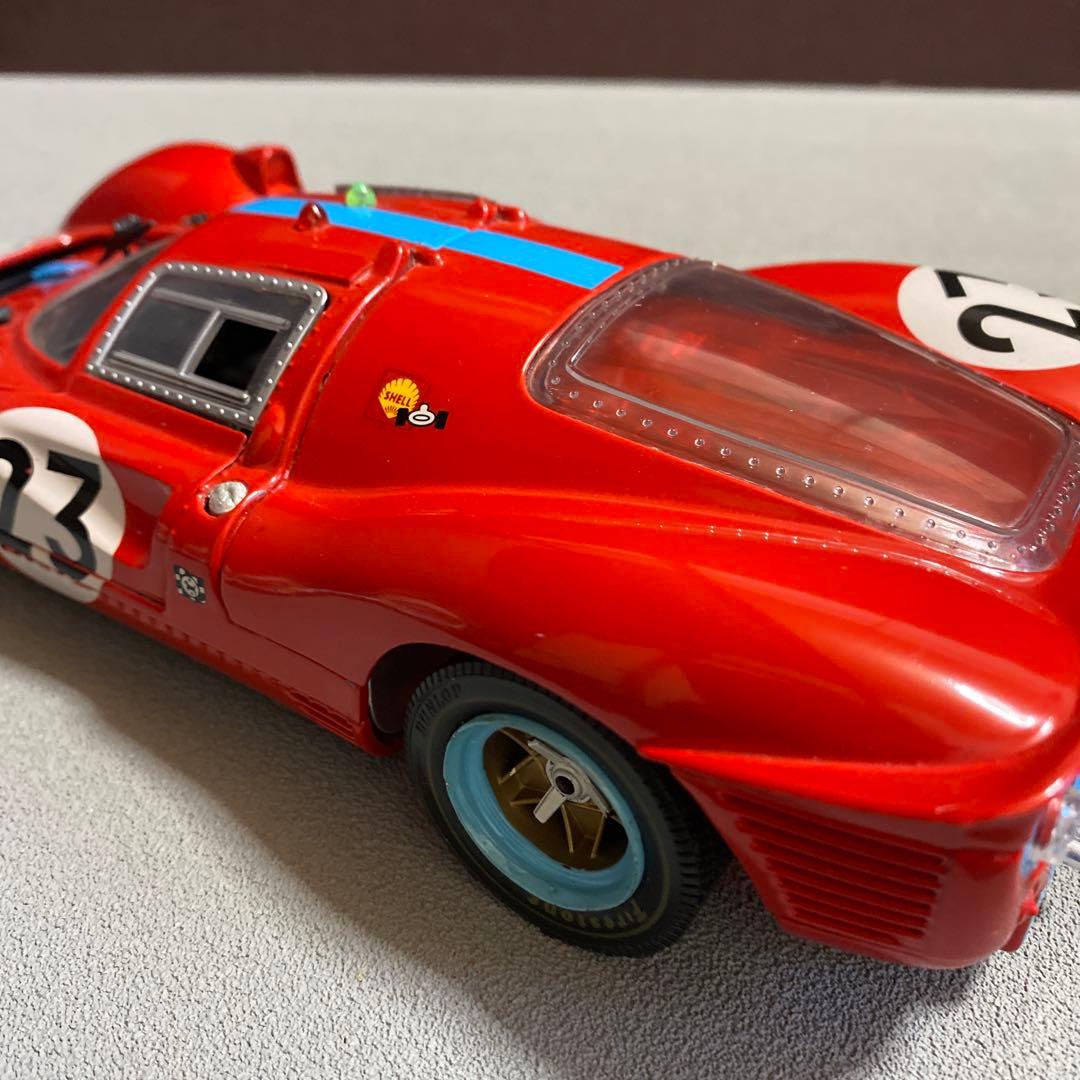 1/18 フェラーリ330p4