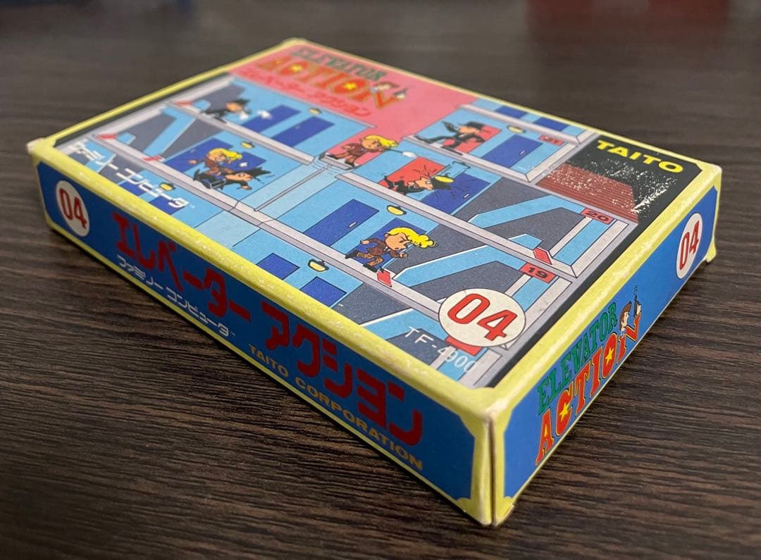 ファミコン　中古カセット　エレベーターアクション　箱　説明書付き