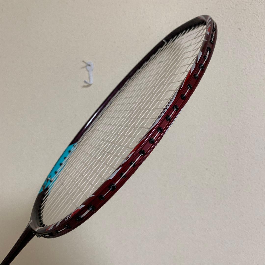 YONEX　アストロクス100ZZ　4UG5　(陥没修理品)