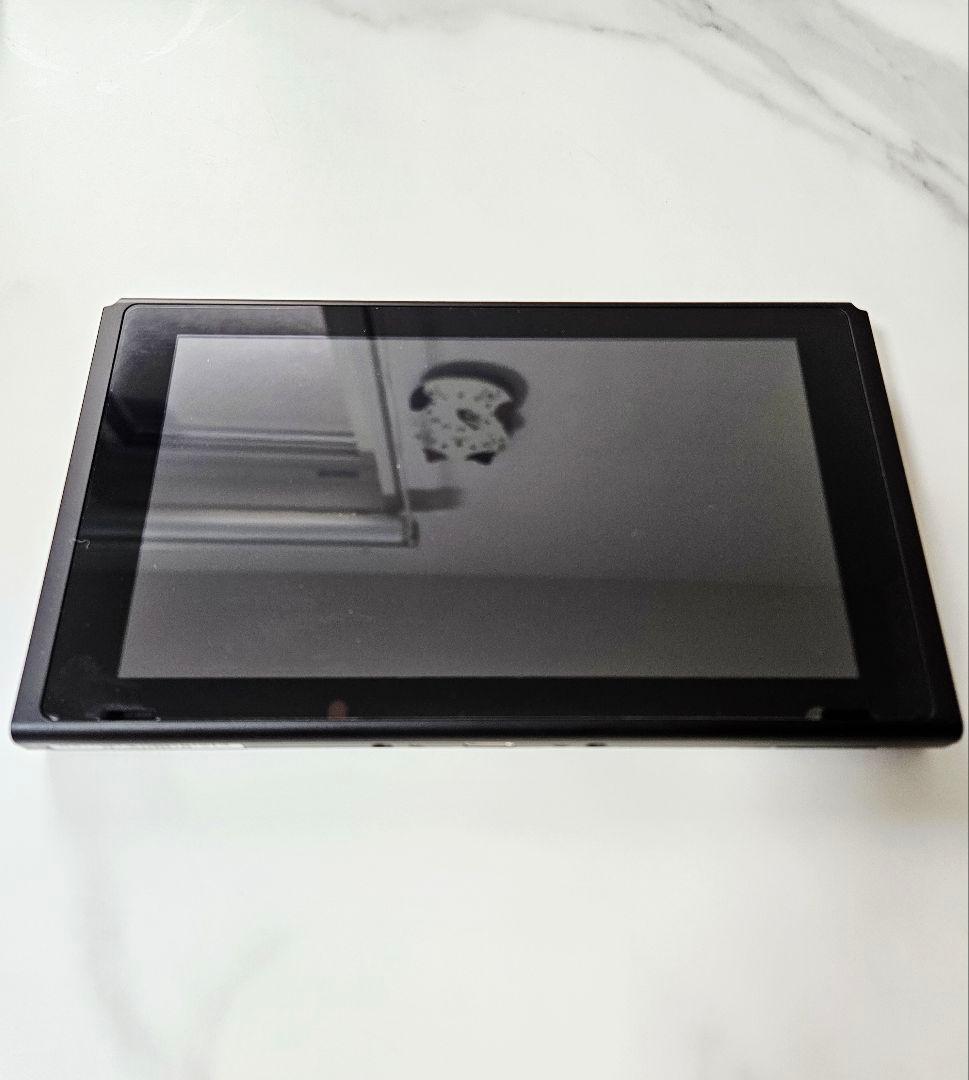 【純正ケース付き】Nintendo Switch 本体 HAC-001