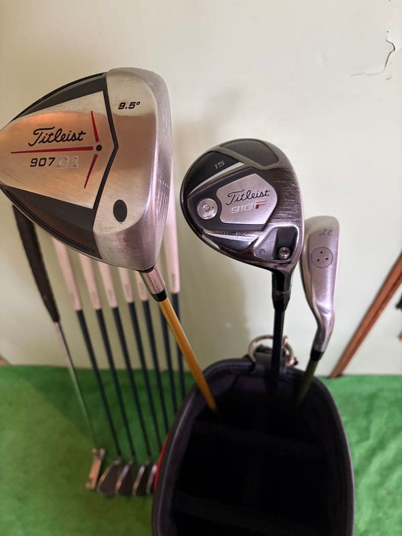 タイトリスト　ゴルフセット　11本　キャディーバッグ付き